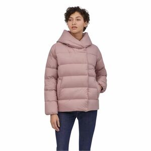 Patagonia Hooded Down Jacket Arctic Willow
Size Medium